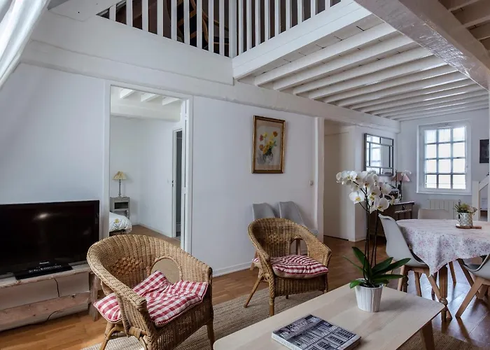 La Grande - 2 Bedrooms - 2 Bathrooms - 90m2 - Full Center Apartment *