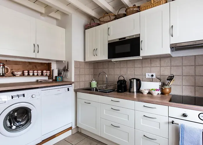 La Grande - 2 Bedrooms - 2 Bathrooms - 90m2 - Full Center * Honfleur